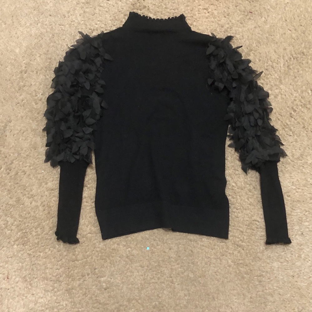 Sioni Black Ribbed Knit Top with Frilled Neckline Size M - Picture 8 of 8